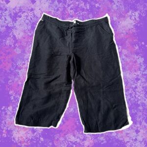 Calvin Klein - Black Linen Capri